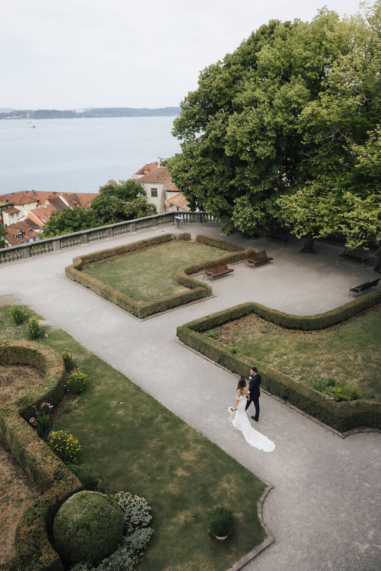anni und maurice lake constance